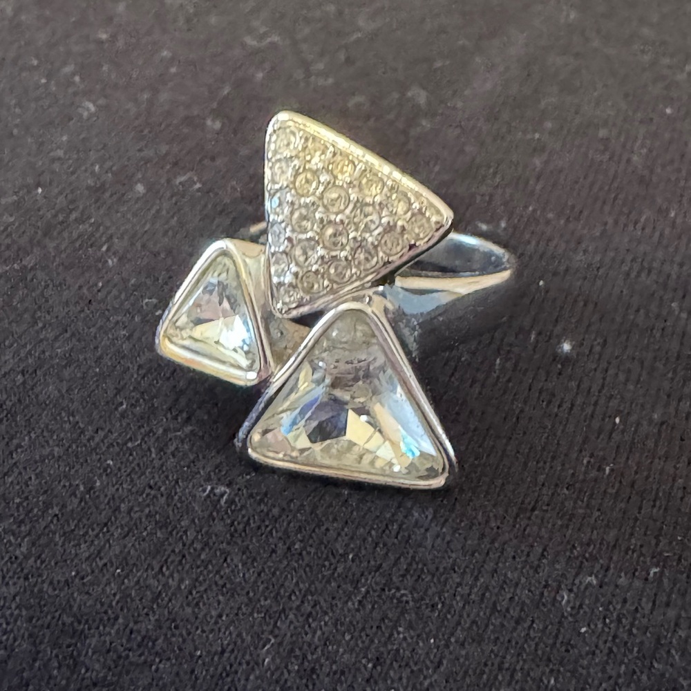 Swarovski Triangle Ring 6